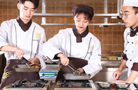 ���;�Ӣרҵ